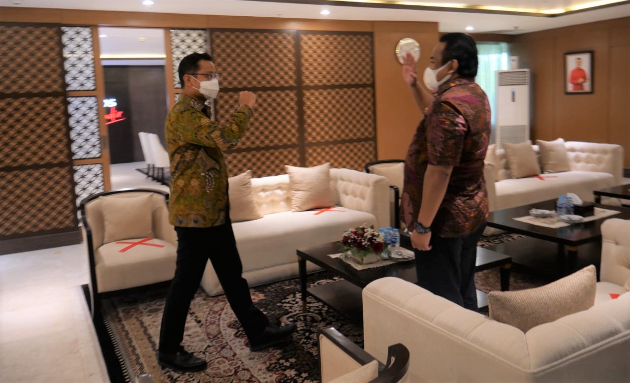Gobel-Mensos Bahas Masalah Kemiskinan Gorontalo